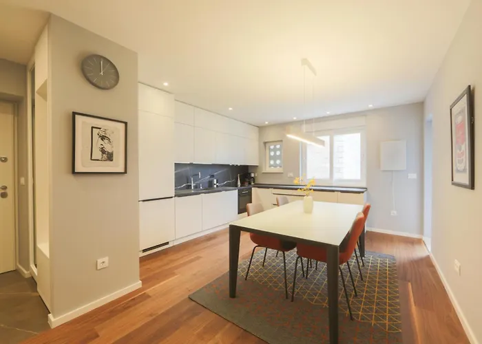 Kula View Apartment *