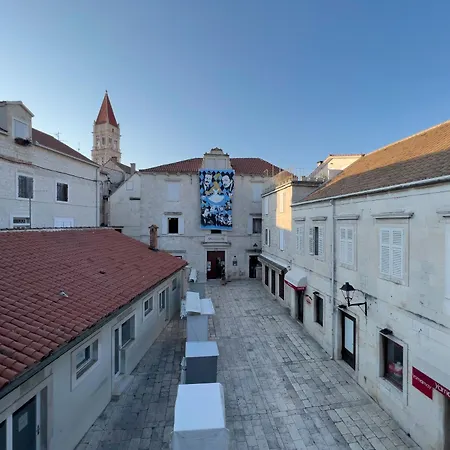 Διαμέρισμα Kula View *